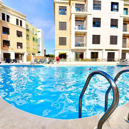 Silver - Apartment For 4 Guests 150M From Beach Sao Martinho do Porto Exterior photo
