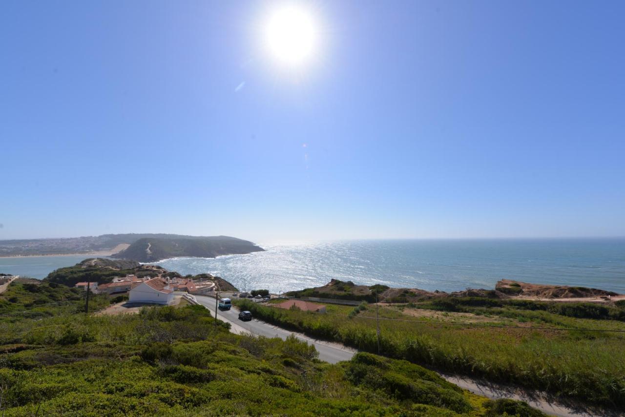 Silver - Apartment For 4 Guests 150M From Beach Sao Martinho do Porto Exterior photo